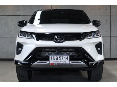 2020 Toyota Fortuner 2.8 Legender 4WD SUV AT(ปี 15-21)  P5714 รูปที่ 3